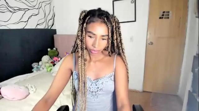 Image 6 of naomii1020 Stream on Chaturbate on 3 days ago
