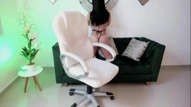 Image 11 of naomii_campbell_ Stream on Chaturbate on 15 days ago