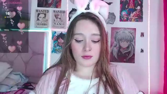 Image 6 of naomiicandy Stream on Chaturbate on 15 months ago