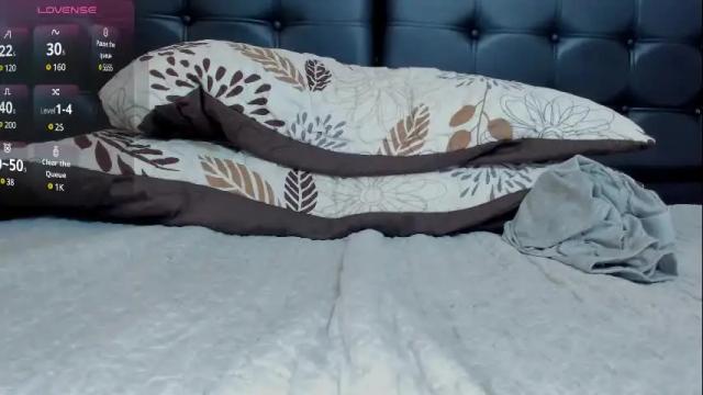 Image 3 of naomilust_ Stream on Chaturbate on 1 month ago