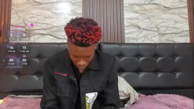 Image 3 of naomilust_ Stream on Chaturbate on 1 month ago