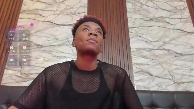 Image 6 of naomilust_ Stream on Chaturbate on 1 month ago