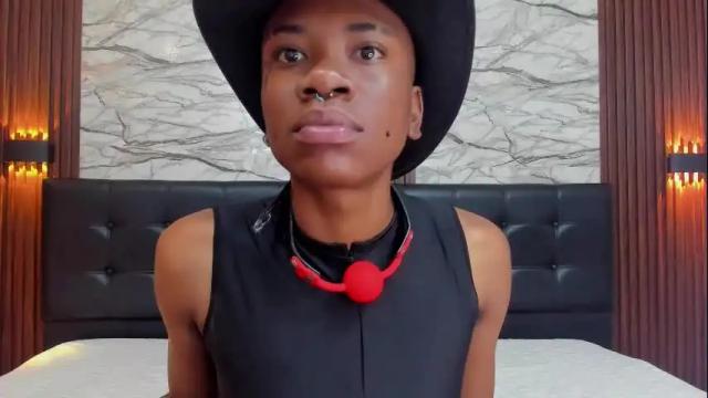 Image 3 of naomilust_ Stream on Chaturbate on 1 month ago