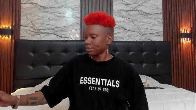 Image 2 of naomilust_ Stream on Chaturbate on 22 days ago
