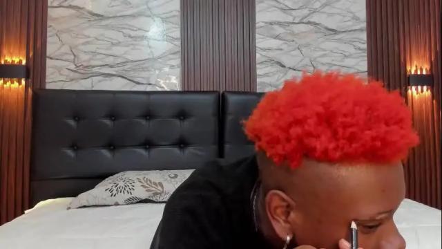 Image 3 of naomilust_ Stream on Chaturbate on 22 days ago