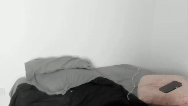 Image 4 of naomimoore Stream on Chaturbate on 25 days ago