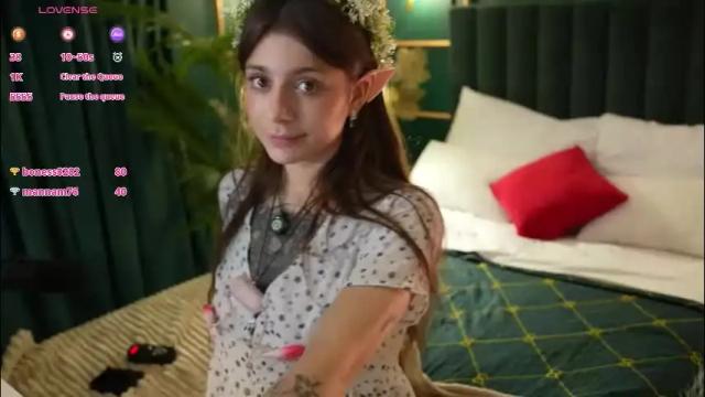 Image 6 of naomimur Stream on Chaturbate on 1 month ago