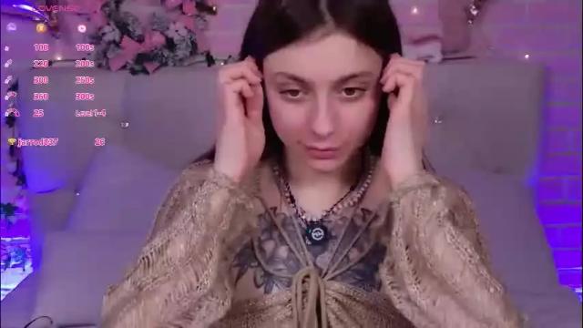 Image 3 of naomimur Stream on Chaturbate on 21 days ago