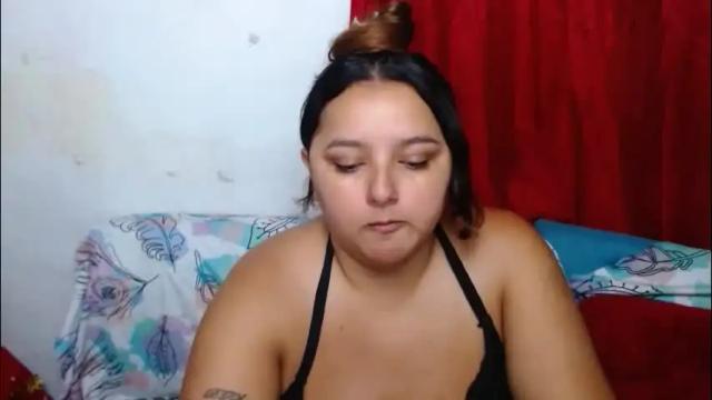Image 2 of naomiquiin Stream on Chaturbate on 1 month ago