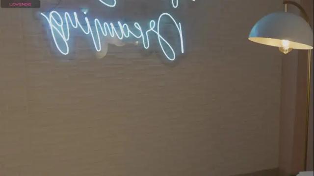 Image 4 of naomisainz Stream on Chaturbate on 1 month ago