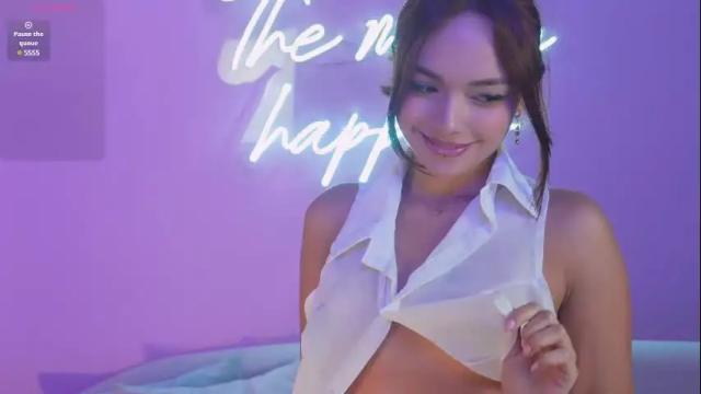 Image 10 of naomisainz Stream on Chaturbate on 21 days ago