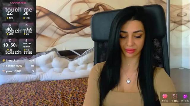 Image 12 of naomiscarlett Stream on Chaturbate on 1 month ago
