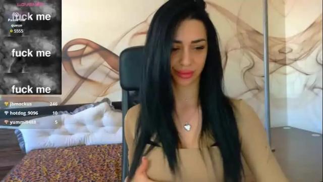 Image 6 of naomiscarlett Stream on Chaturbate on 1 month ago