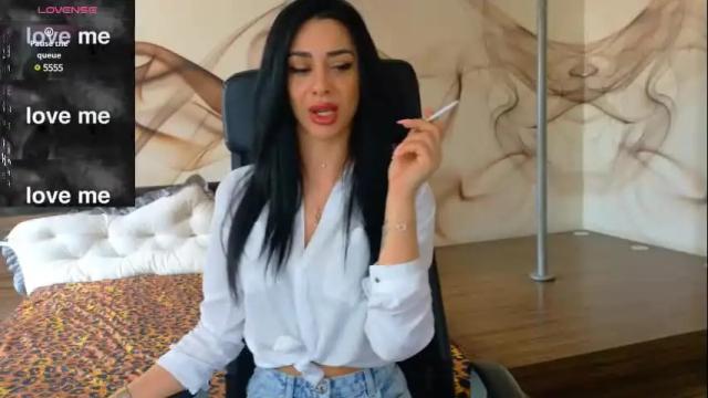Image 6 of naomiscarlett Stream on Chaturbate on 1 month ago