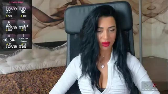 Image 12 of naomiscarlett Stream on Chaturbate on 10 days ago
