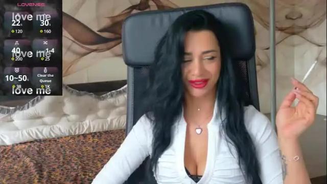Image 8 of naomiscarlett Stream on Chaturbate on 10 days ago