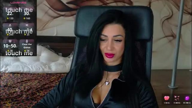 Image 3 of naomiscarlett Stream on Chaturbate on 1 month ago
