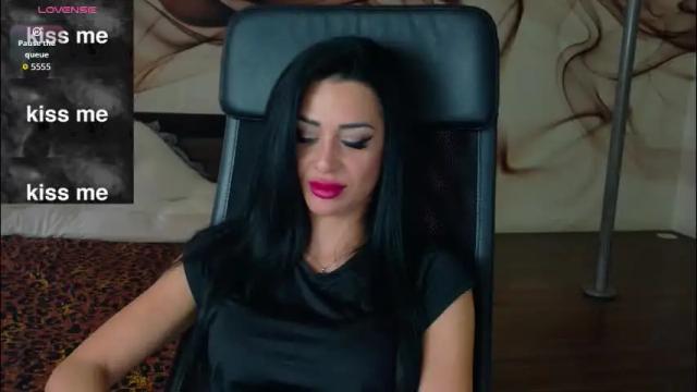 Image 10 of naomiscarlett Stream on Chaturbate on 26 days ago