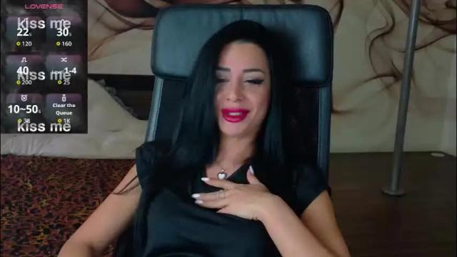 Image 11 of naomiscarlett Stream on Chaturbate on 26 days ago
