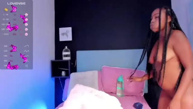 Image 10 of naomisosa Stream on Chaturbate on 13 months ago