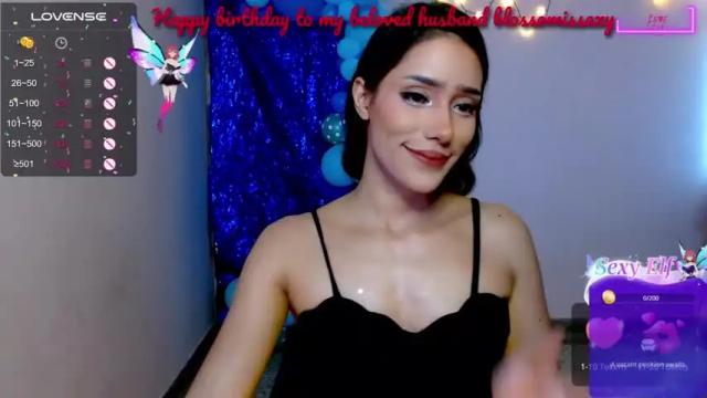Image 8 of naomisweetty Stream on Chaturbate on 16 months ago