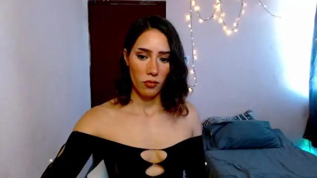Image 3 of naomisweetty Stream on Chaturbate on 15 months ago
