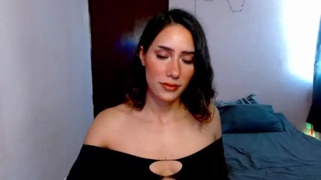 Image 7 of naomisweetty Stream on Chaturbate on 15 months ago