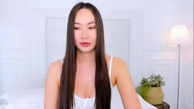 Image 12 of naomiyuu Stream on Chaturbate on 3 months ago