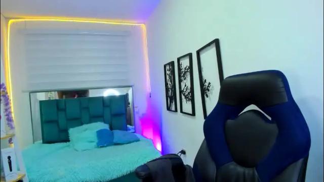 Image 6 of naomy777_ Stream on Chaturbate on 1 month ago
