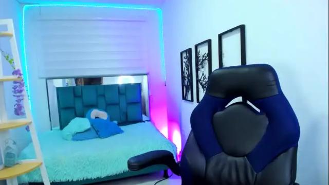 Image 7 of naomy777_ Stream on Chaturbate on 1 month ago