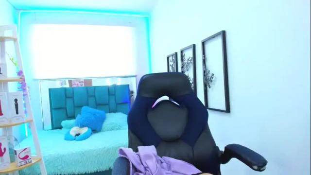 Image 12 of naomy777_ Stream on Chaturbate on 1 month ago