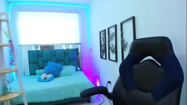 Image 8 of naomy777_ Stream on Chaturbate on 1 month ago