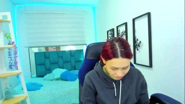 Image 7 of naomy777_ Stream on Chaturbate on 27 days ago
