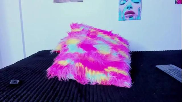 Image 3 of naomy_lida Stream on Chaturbate on 1 month ago
