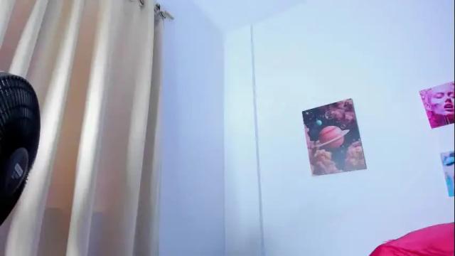 Image 7 of naomy_lida Stream on Chaturbate on 3 days ago