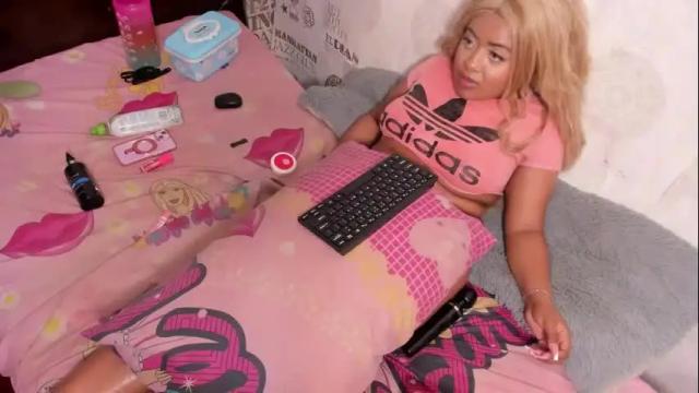 Image 11 of naomyfoxx1 Stream on Chaturbate on 1 month ago