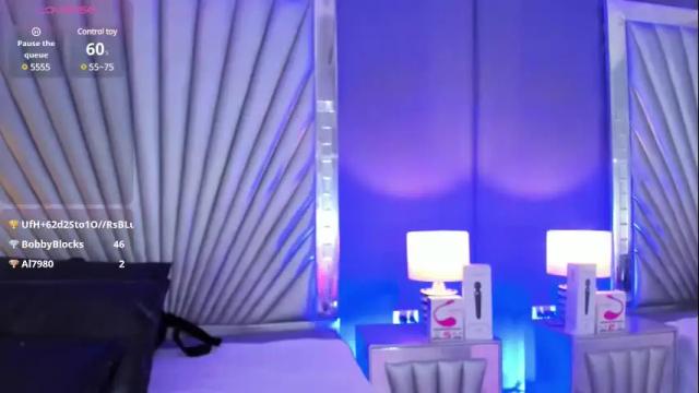 Image 7 of naomyrivera Stream on Chaturbate on 26 days ago