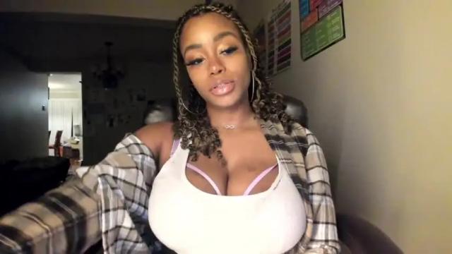 Image 2 of napudi1 Stream on Chaturbate on 16 months ago