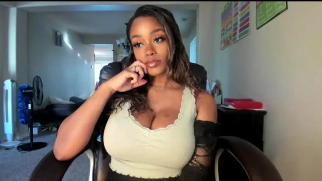 Image 11 of napudi1 Stream on Chaturbate on 14 months ago