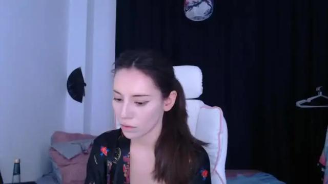 Image 4 of narasuno Stream on Chaturbate on 18 months ago