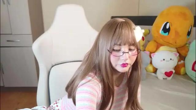 Image 3 of naree_masaki Stream on Chaturbate on 19 days ago