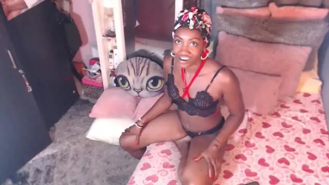 Image 2 of nashaabara Stream on Chaturbate on 12 months ago