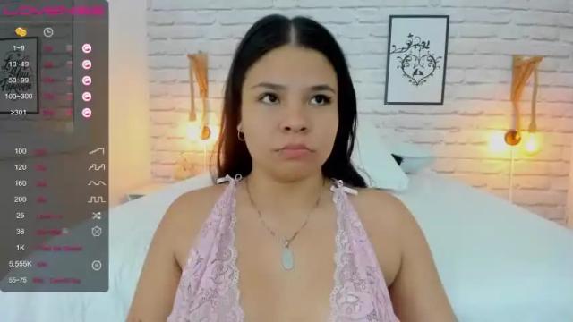 Image 11 of nashi_raa Stream on Chaturbate on 21 months ago