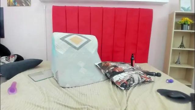 Image 2 of nashira_robert Stream on Chaturbate on 13 days ago