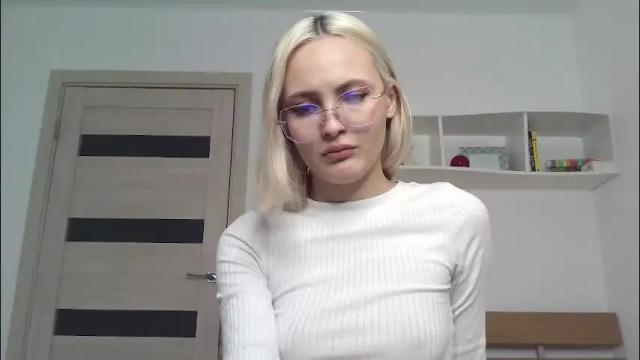 Image 2 of naslili Stream on Chaturbate on 5 months ago