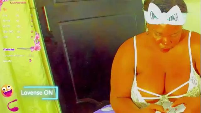 Image 12 of nassaumi12_ Stream on Chaturbate on 1 month ago