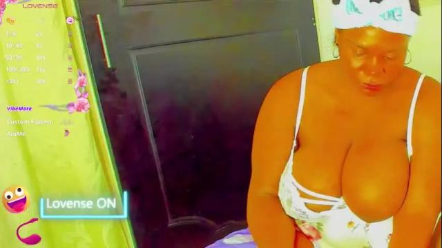 Image 8 of nassaumi12_ Stream on Chaturbate on 1 month ago