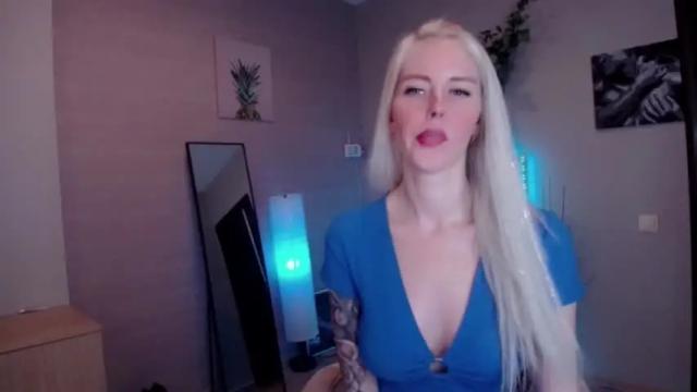 Image 11 of nastasya_cute Stream on Chaturbate on 12 months ago
