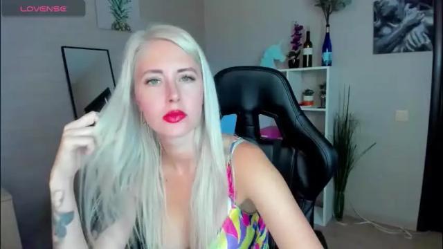 Image 6 of nastasya_cute Stream on Chaturbate on 1 month ago