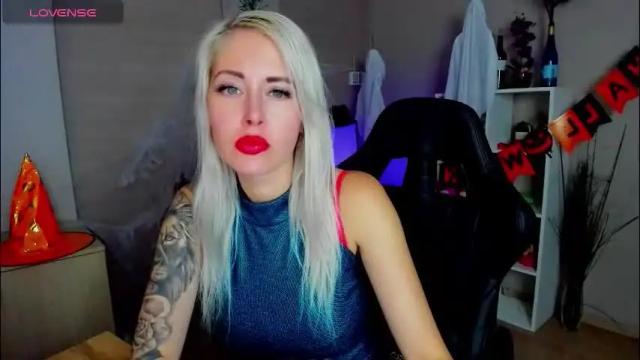 Image 11 of nastasya_cute Stream on Chaturbate on 8 days ago